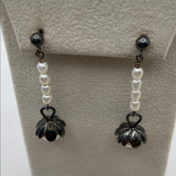 Vintage Sterling Silver 925 White Cultured Pearl Dangle Drop Earrings Pierced